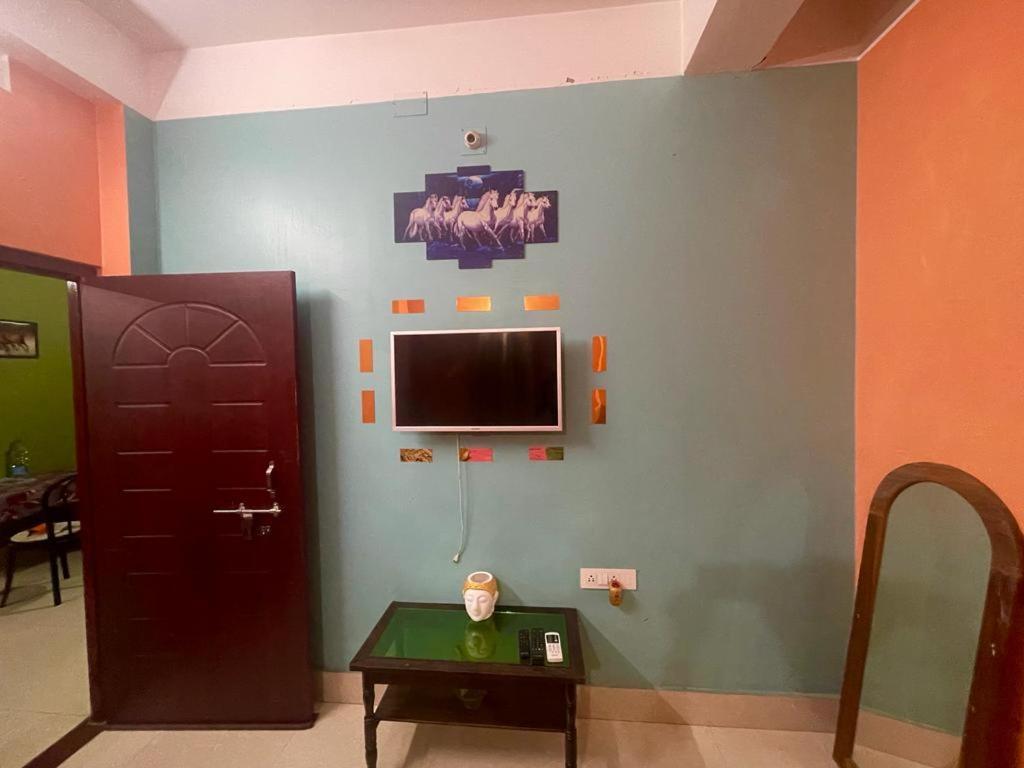 Veda Homestay Agartala Ngoại thất bức ảnh